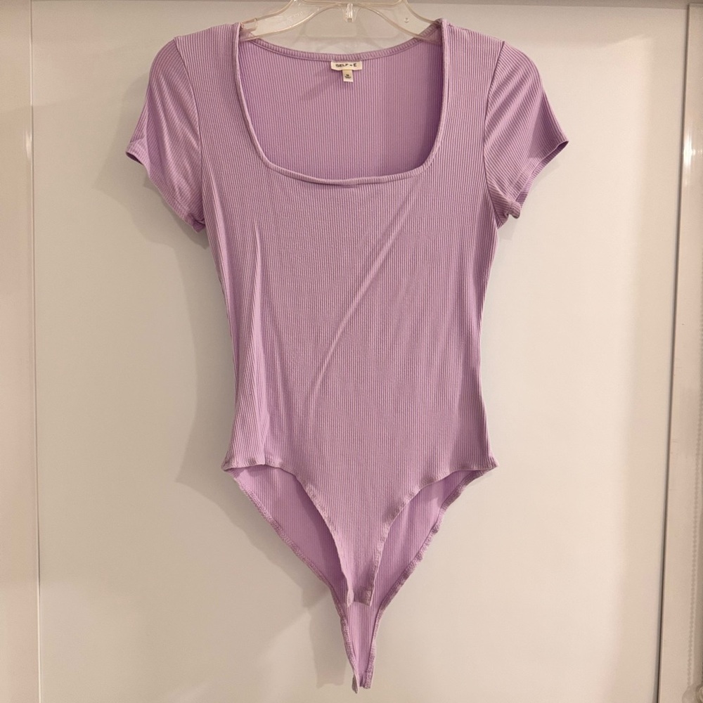 Lilac Ribbed Bodysuit with Scoop Neck - Size Medium